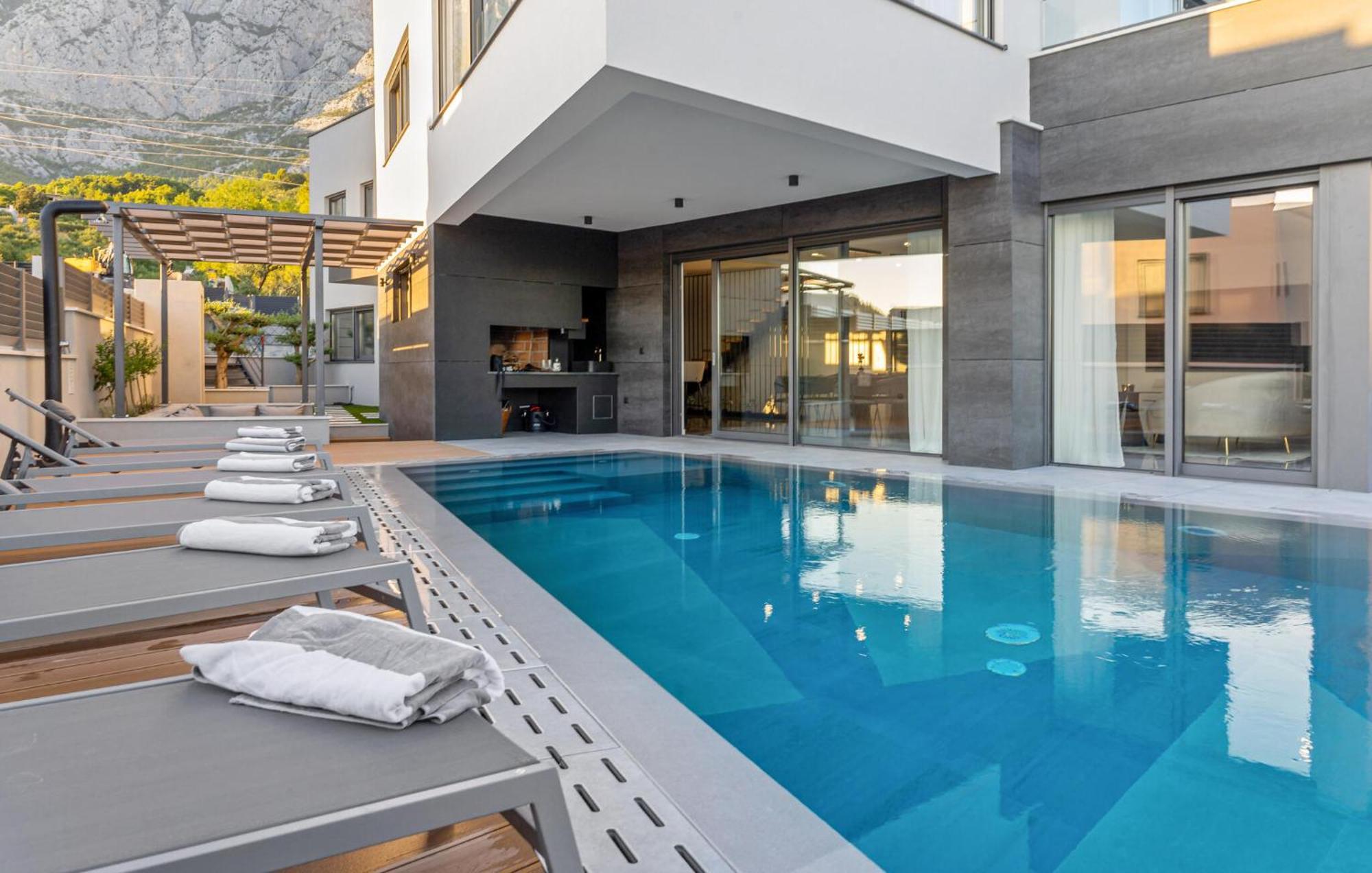 Ferienhaus Stunning In With Sauna Makarska